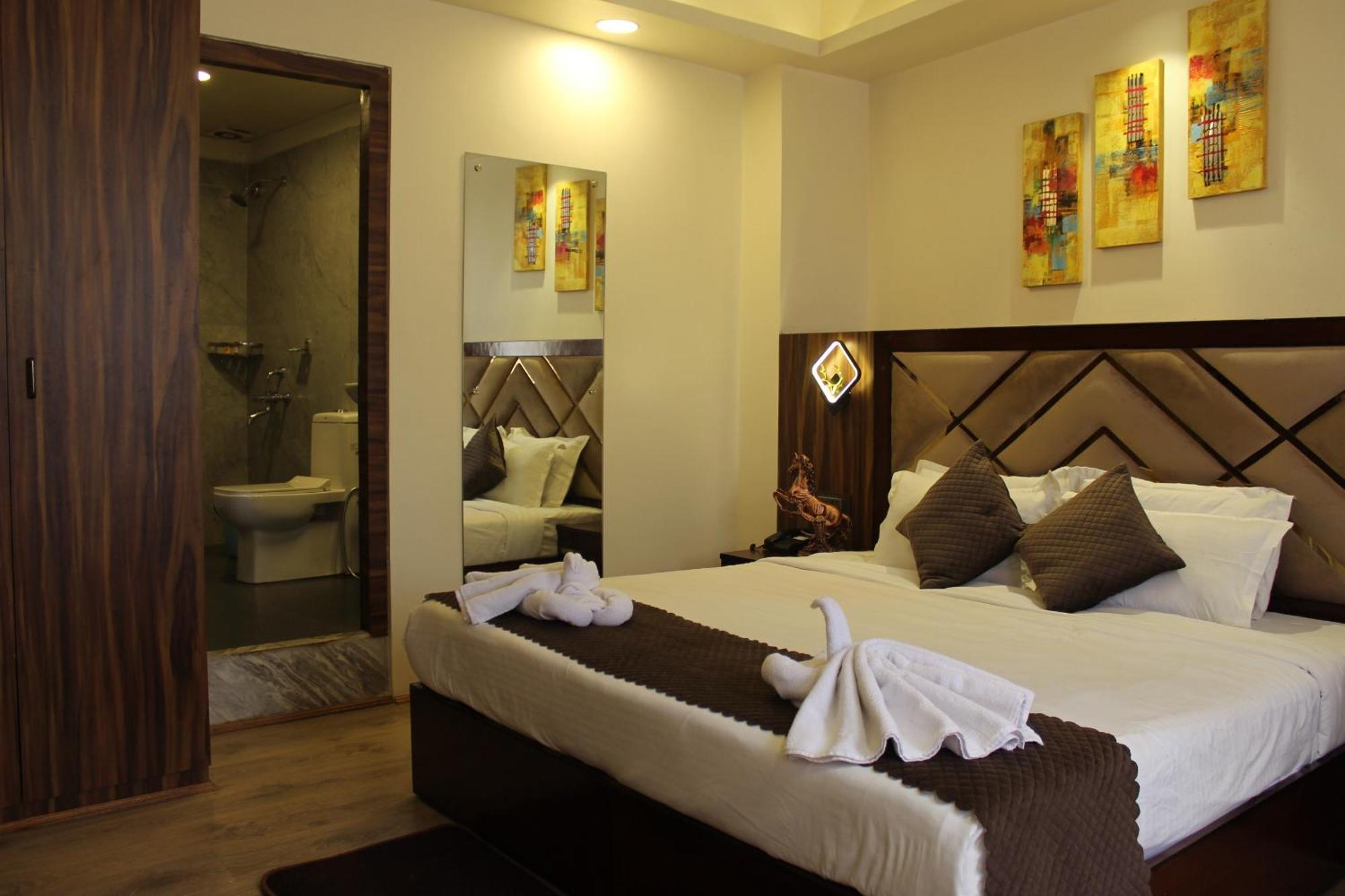 Hotel Cloud Social- Pure Veg ชิลลอง ภายนอก รูปภาพ